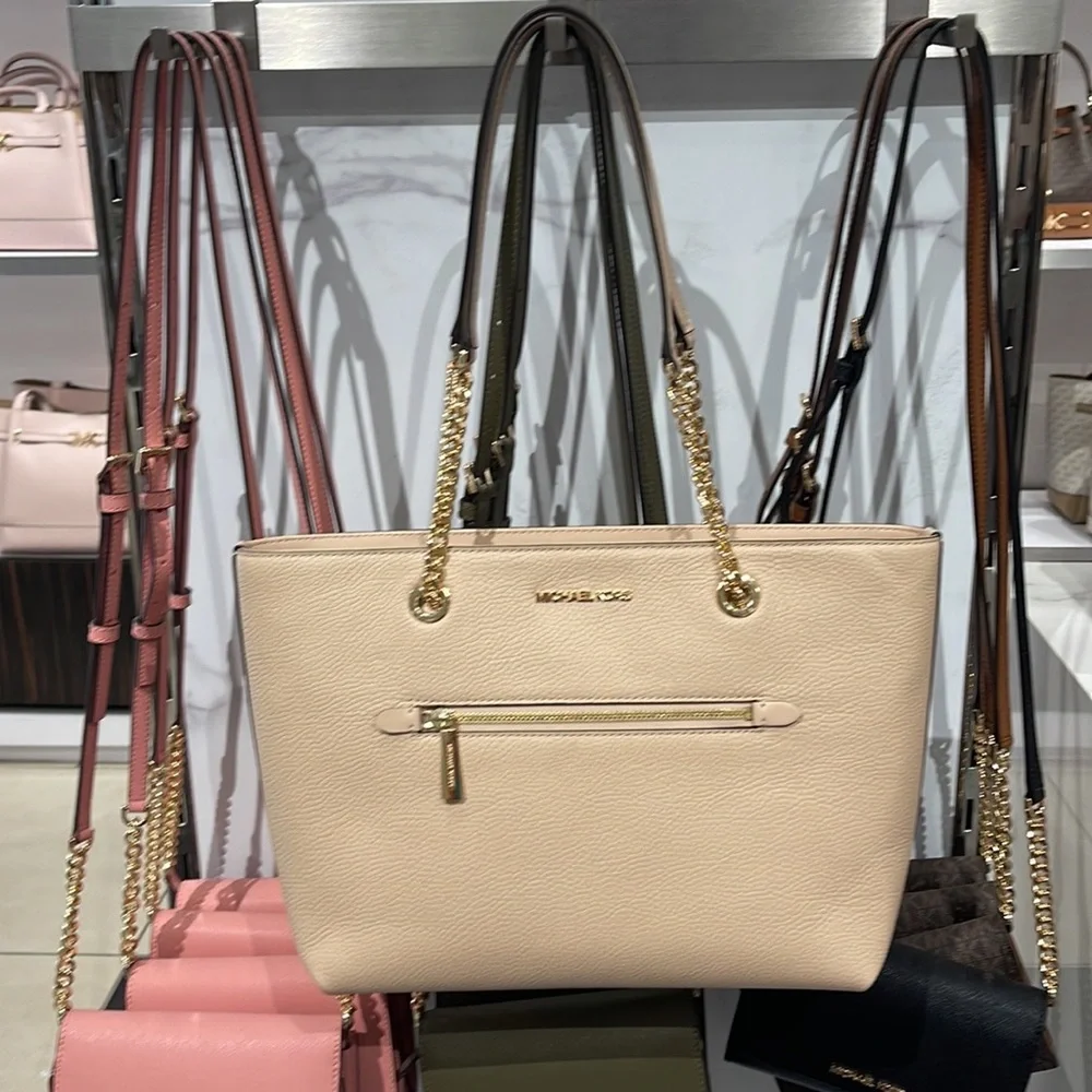 MICHAEL KORS
Jet Set Medium Front Zip Pebbled Leather Chain Tote Bag
Buff
NWT - Picture 4 of 16